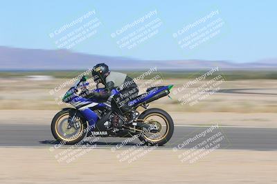 media/Oct-01-2023-SoCal Trackdays (Sun) [[4c570cc352]]/Back Straight Speed Pans (935am)/